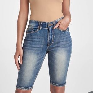 Elastic Waistband Jean Bermuda Shorts